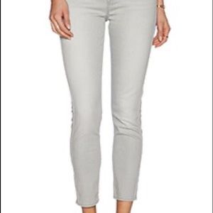 7 For all Mankind Mid Rise Crop Skinny in Spring Grey